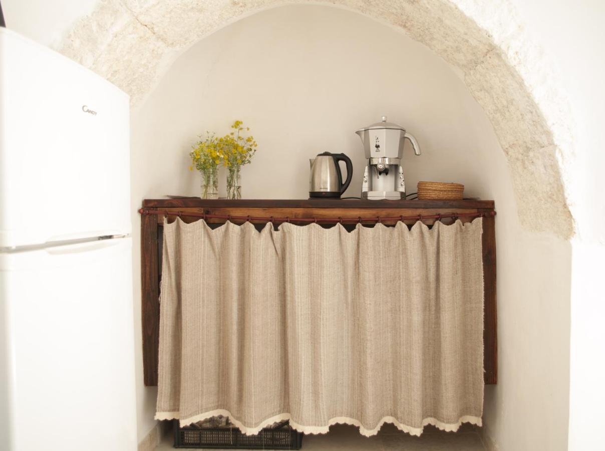Trulli Sul Vignale In Masseria Santalachicca 마르티나프란카 외부 사진